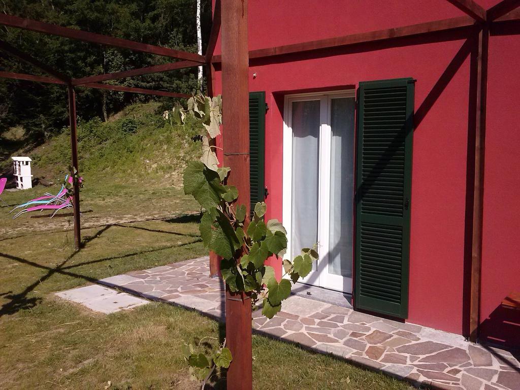 Ostello Casa Rossa Laveno-Mombello Bilik gambar