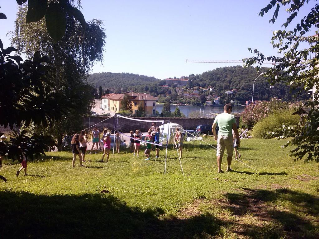 Ostello Casa Rossa Laveno-Mombello Luaran gambar